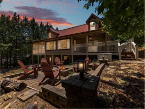 Deer Ridge! - Loft & Fire Pit - Pet Friendly